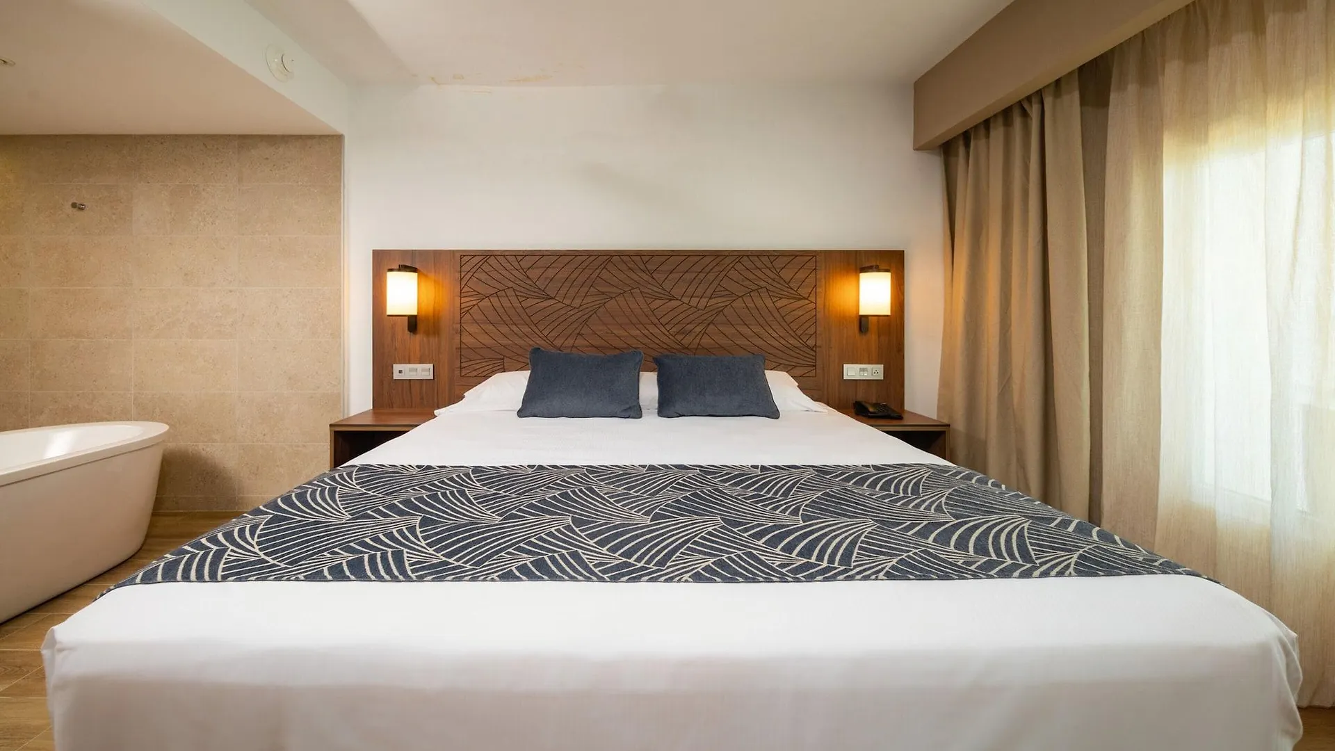 מלון Riu Montego Bay (Adults Only) 5*,  ג'מייקה